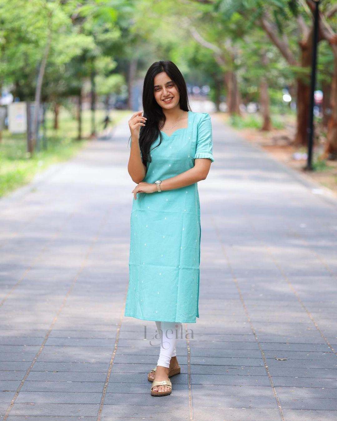Blue cotton top